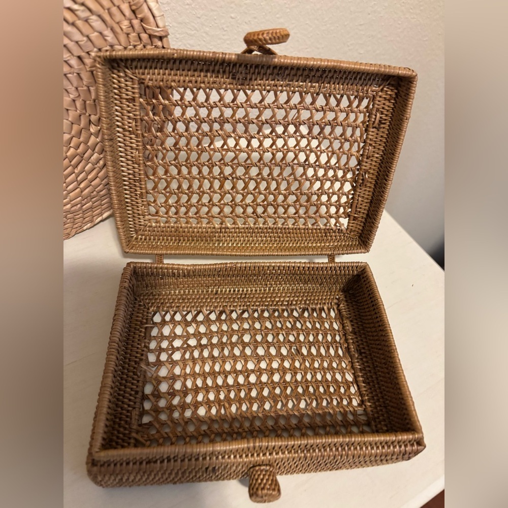 Woven Rattan Clutch - Picture 2 of 7